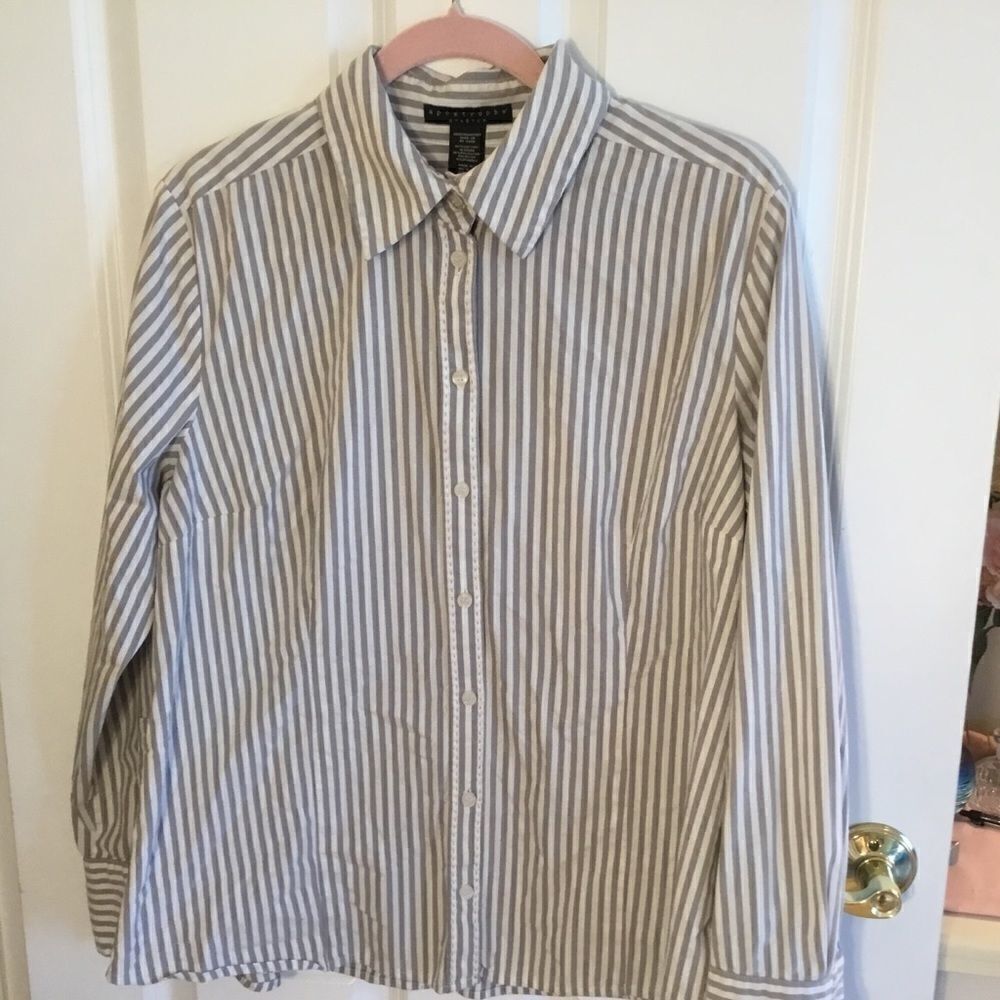 Apostrophe Brand Women’s Sz. XL Grey & White Stripe L/S Blouse